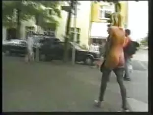 istri pertama kali a ...