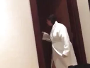 Dia memberi saya blo ...